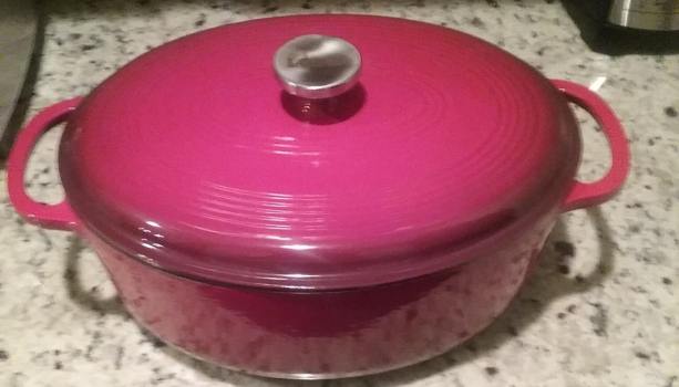 Lodge EC7OD13 Enameled CastIron Oval Dutch Oven