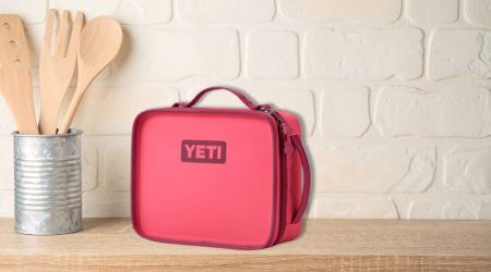 The Yeti Lunch Box Best YETI Daytrip Lunch Box, Foam