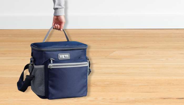 The Yeti Lunch Box Best YETI Daytrip lunch Bag with Small Thin Ice, Navy